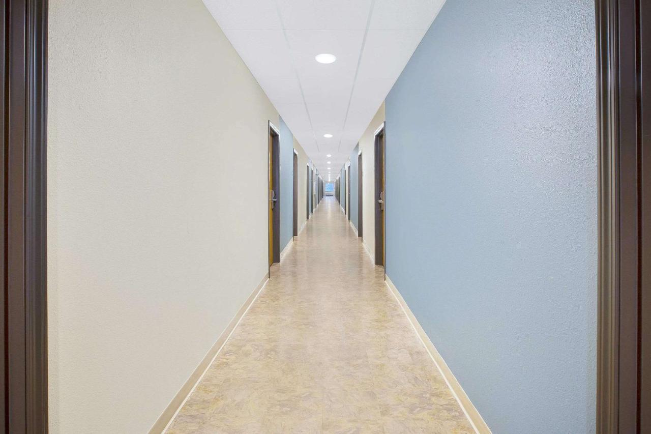 Woodspring Suites Columbus Urbancrest 格罗夫城 外观 照片