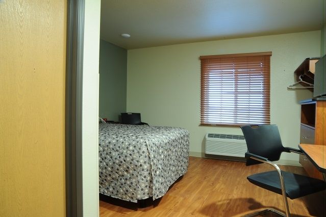 Woodspring Suites Columbus Urbancrest 格罗夫城 客房 照片